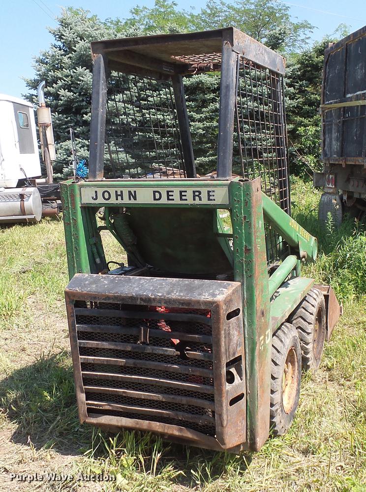 image for item DV9442 John Deere 60 skid steer