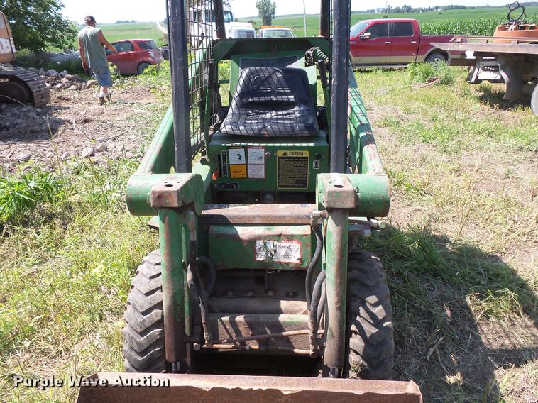 image for item DV9442 John Deere 60 skid steer