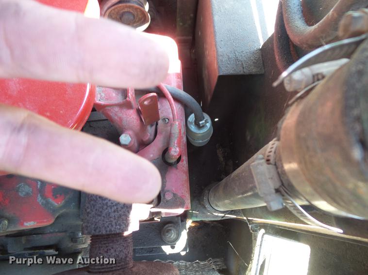 image for item DV9442 John Deere 60 skid steer