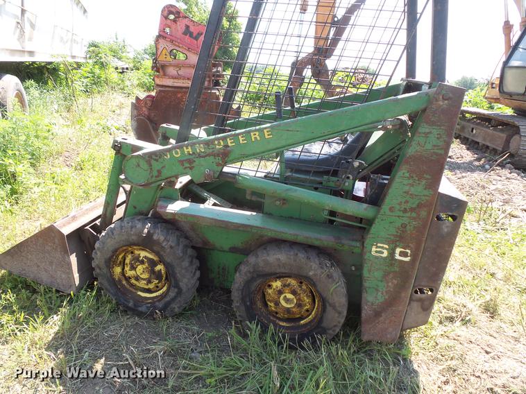 image for item DV9442 John Deere 60 skid steer