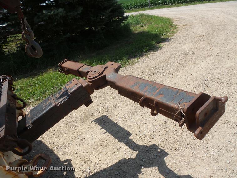 image for item DV9446 1991 Ford F450 tow truck