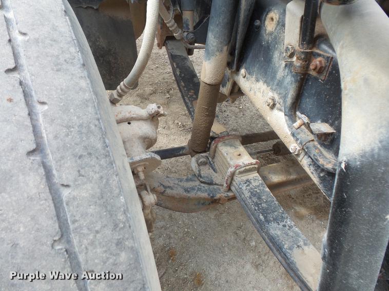 image for item DV9463 1988 Mack CS250P truck cab and chassis