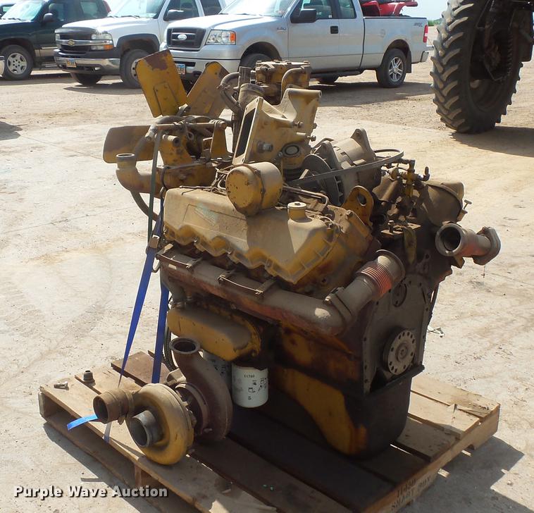 image for item DV9464 Caterpillar 3208 eight cylinder turbo diesel engine