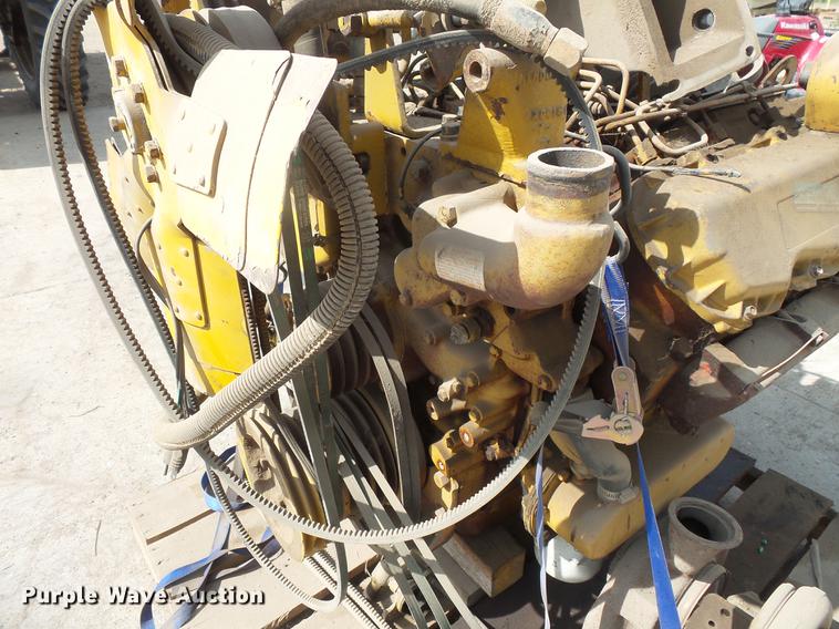 image for item DV9464 Caterpillar 3208 eight cylinder turbo diesel engine