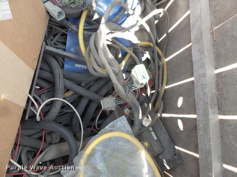 image for item DV9466 Pallet of AG wiring