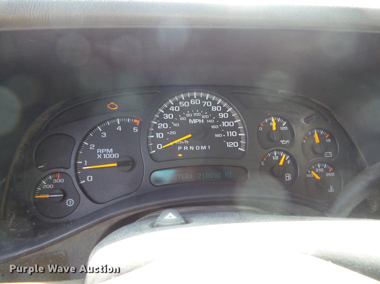 image for item DV9474 2006 Chevrolet Silverado 2500 Crew Cab pickup truck