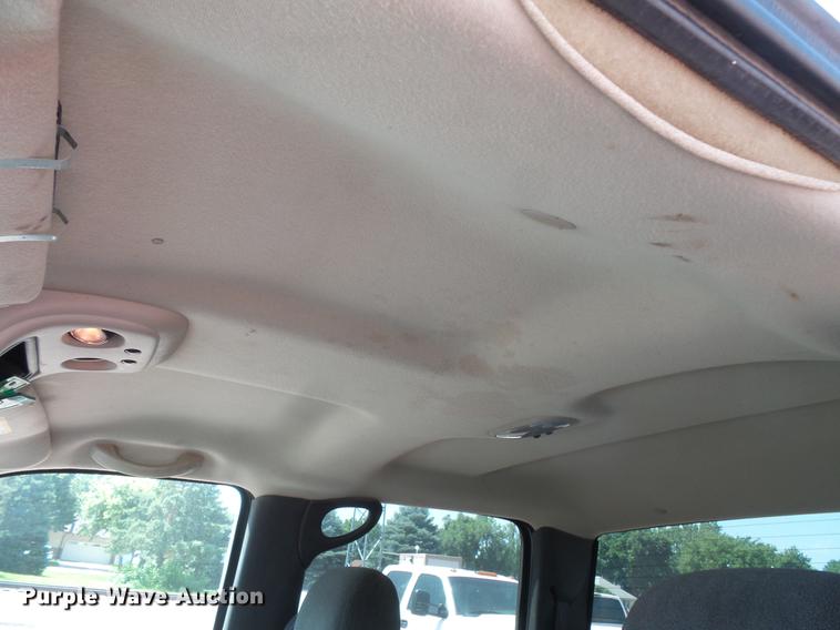 image for item DV9474 2006 Chevrolet Silverado 2500 Crew Cab pickup truck