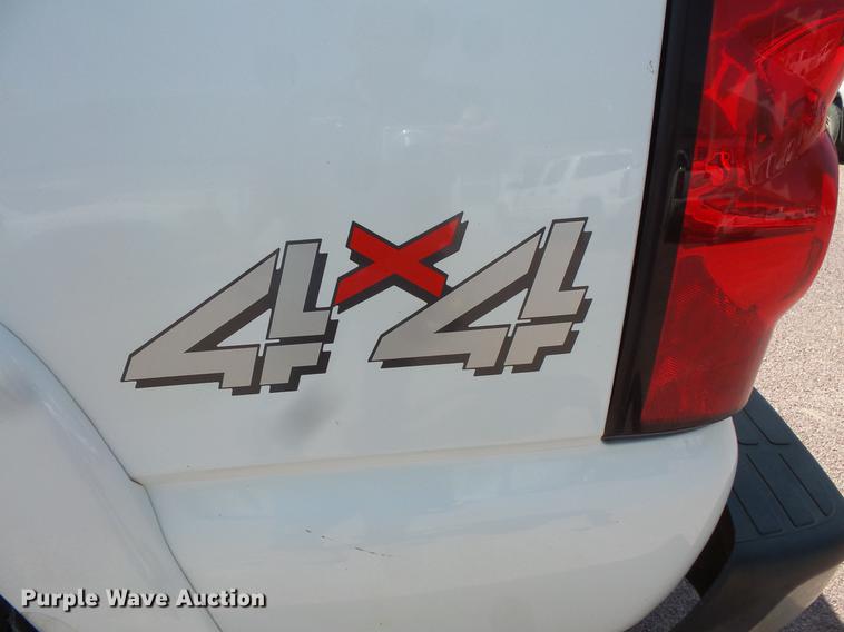 image for item DV9474 2006 Chevrolet Silverado 2500 Crew Cab pickup truck