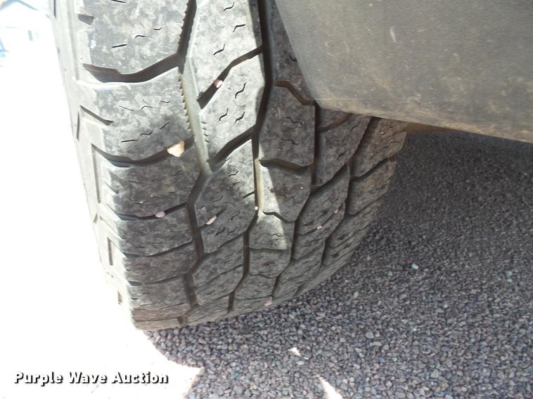 image for item DV9474 2006 Chevrolet Silverado 2500 Crew Cab pickup truck