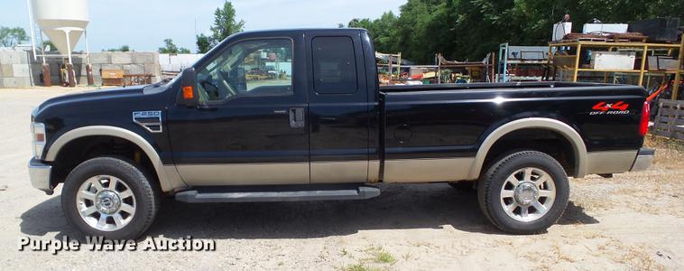image for item DZ9396 2008 Ford F250 Super Duty SuperCab pickup truck