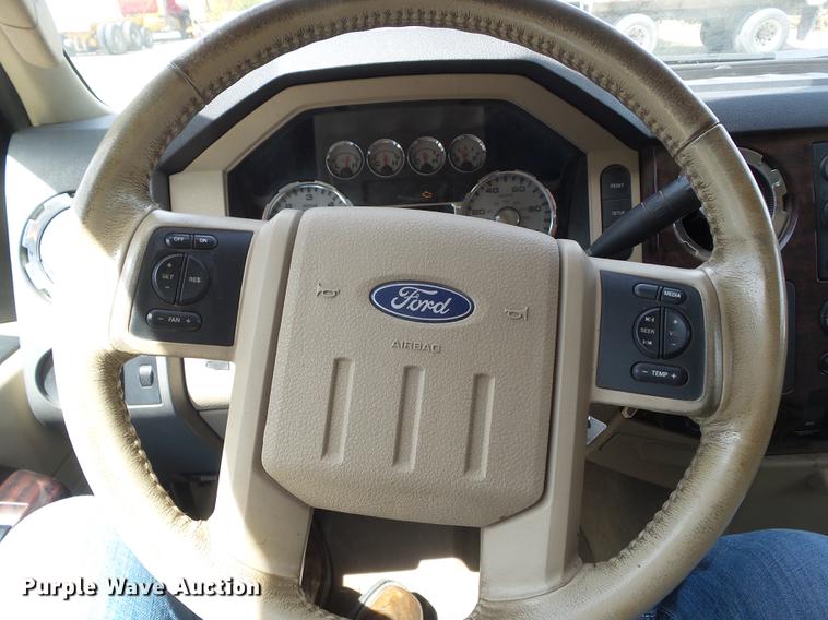 image for item DZ9396 2008 Ford F250 Super Duty SuperCab pickup truck