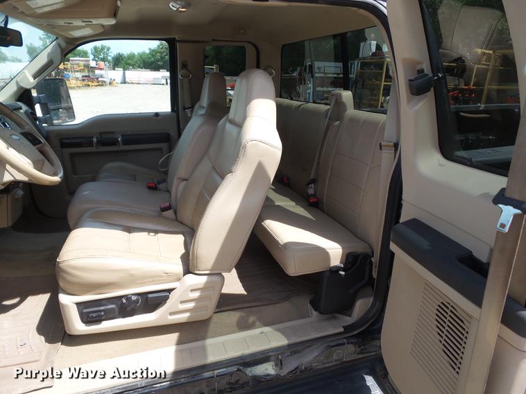 image for item DZ9396 2008 Ford F250 Super Duty SuperCab pickup truck