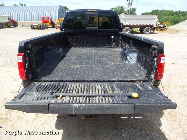 image for item DZ9396 2008 Ford F250 Super Duty SuperCab pickup truck