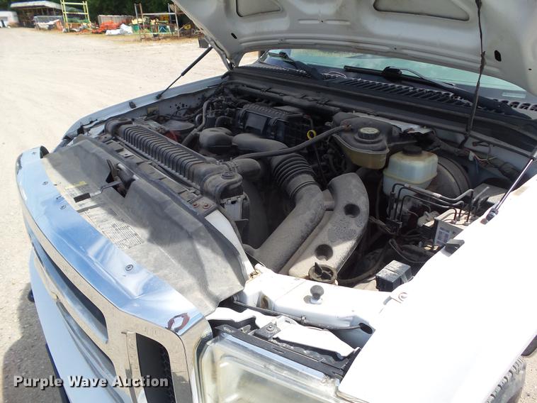 image for item DZ9398 2006 Ford F250 Super Duty SuperCab pickup truck