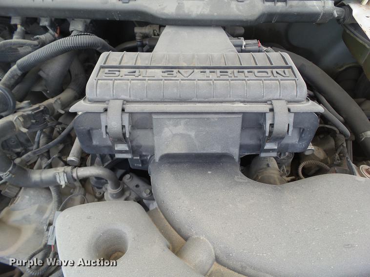 image for item DZ9398 2006 Ford F250 Super Duty SuperCab pickup truck