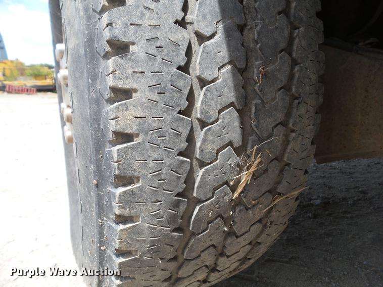 image for item DZ9398 2006 Ford F250 Super Duty SuperCab pickup truck