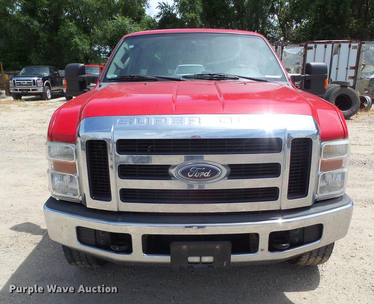 image for item DZ9400 2008 Ford F250 Super Duty SuperCab pickup truck