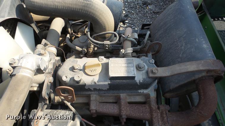 image for item EF9205 John Deere F935 lawn mower