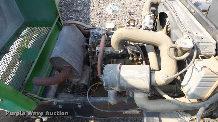 image for item EF9205 John Deere F935 lawn mower