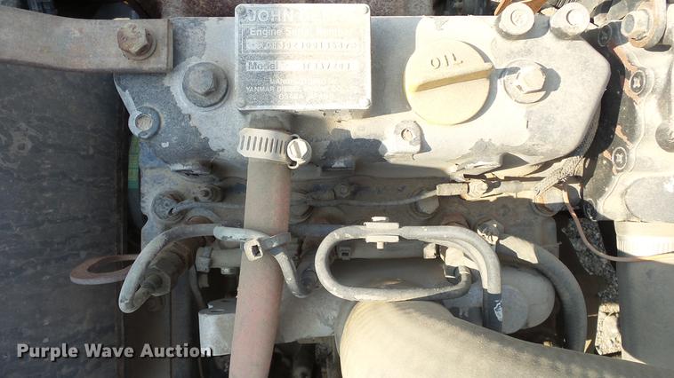 image for item EF9205 John Deere F935 lawn mower