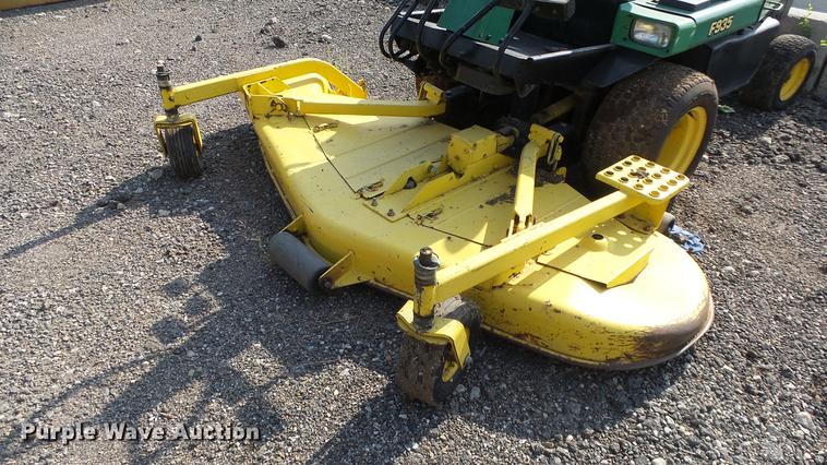 image for item EF9205 John Deere F935 lawn mower