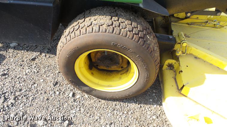 image for item EF9205 John Deere F935 lawn mower