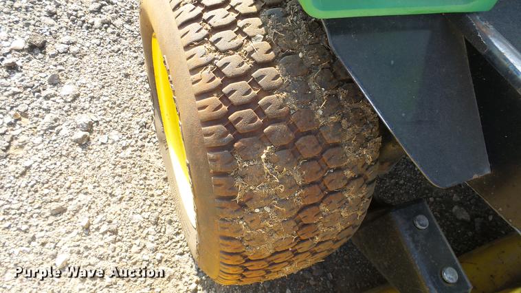 image for item EF9205 John Deere F935 lawn mower