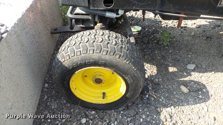 image for item EF9205 John Deere F935 lawn mower