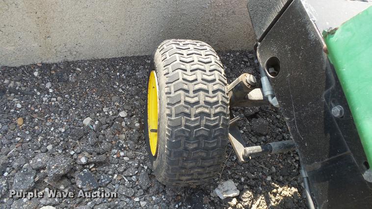 image for item EF9205 John Deere F935 lawn mower