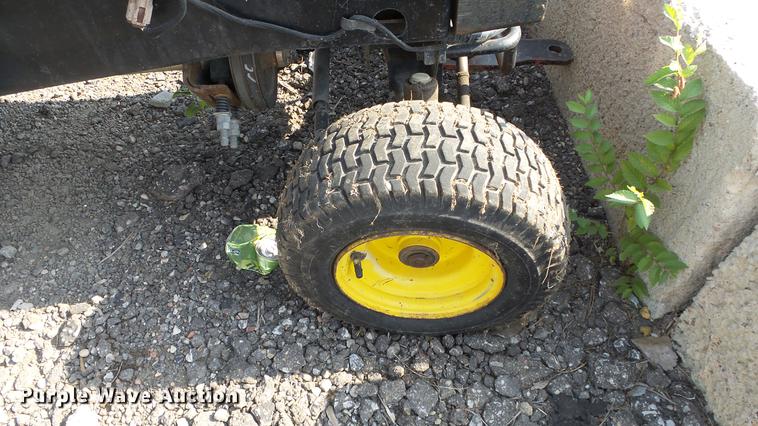 image for item EF9205 John Deere F935 lawn mower