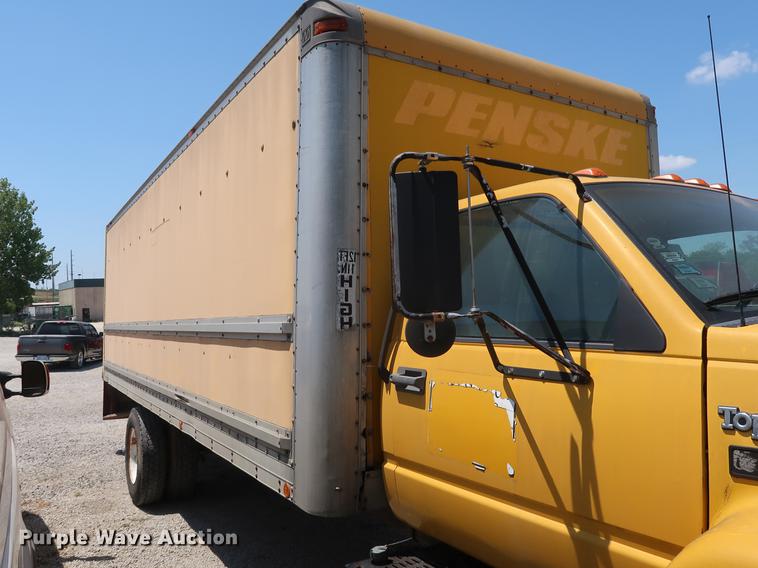 image for item EF9779 1991 GMC TopKick C5500 box truck