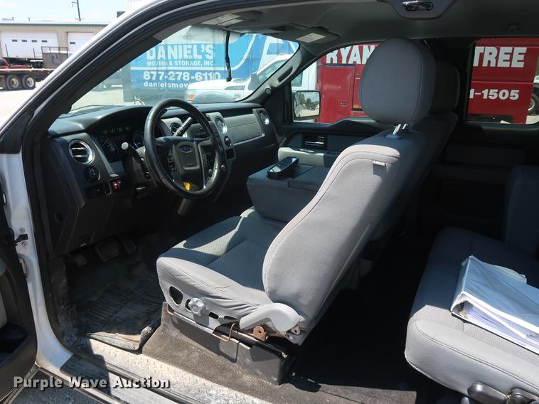 image for item EF9781 2012 Ford F150 SuperCab pickup truck