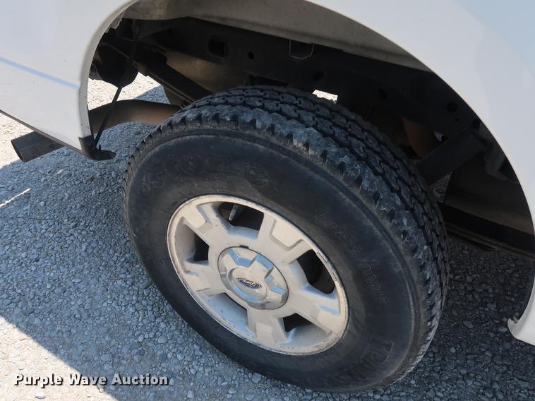 image for item EF9781 2012 Ford F150 SuperCab pickup truck