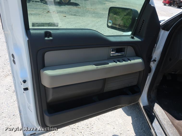 image for item EF9782 2010 Ford F150 SuperCab pickup truck