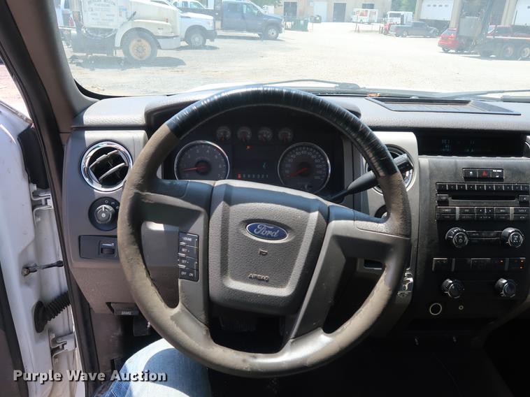 image for item EF9782 2010 Ford F150 SuperCab pickup truck