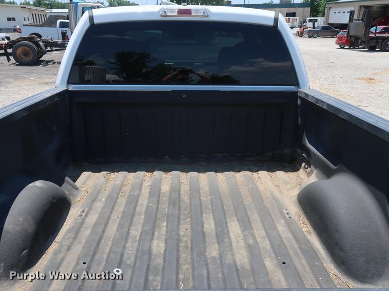 image for item EF9782 2010 Ford F150 SuperCab pickup truck