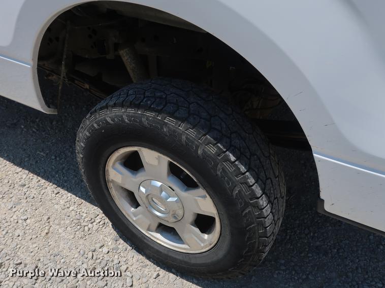 image for item EF9782 2010 Ford F150 SuperCab pickup truck