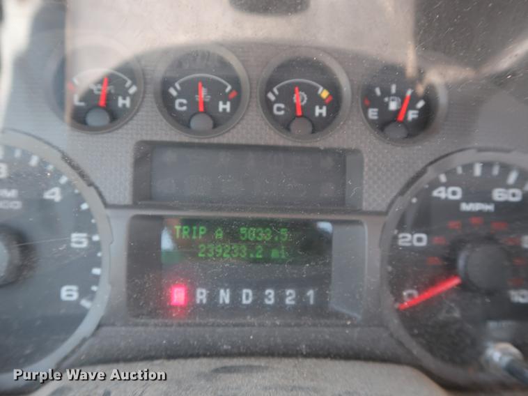 image for item EF9784 2008 Ford F350 Super Duty pickup truck