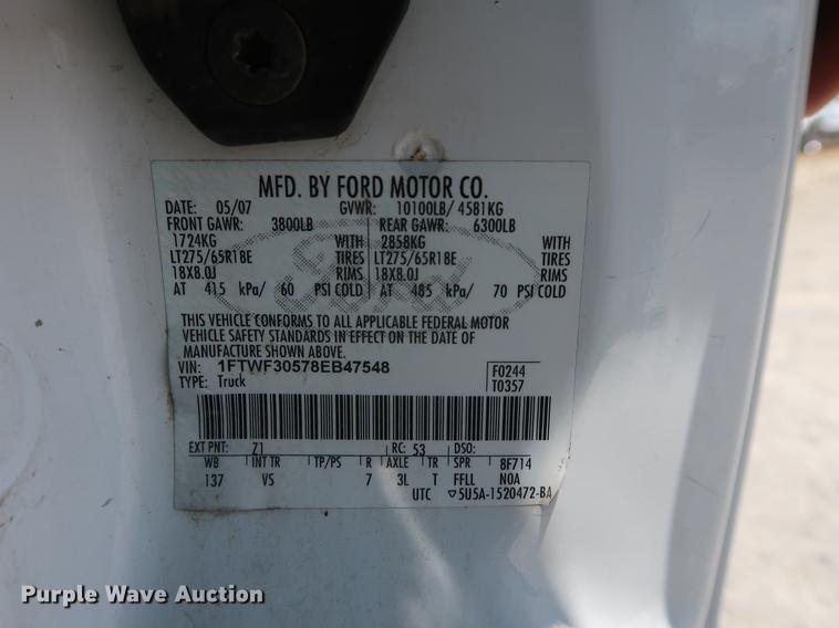 image for item EF9784 2008 Ford F350 Super Duty pickup truck