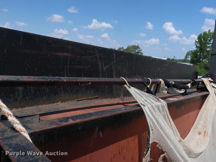 image for item EF9786 1986 Ford F700 dump truck