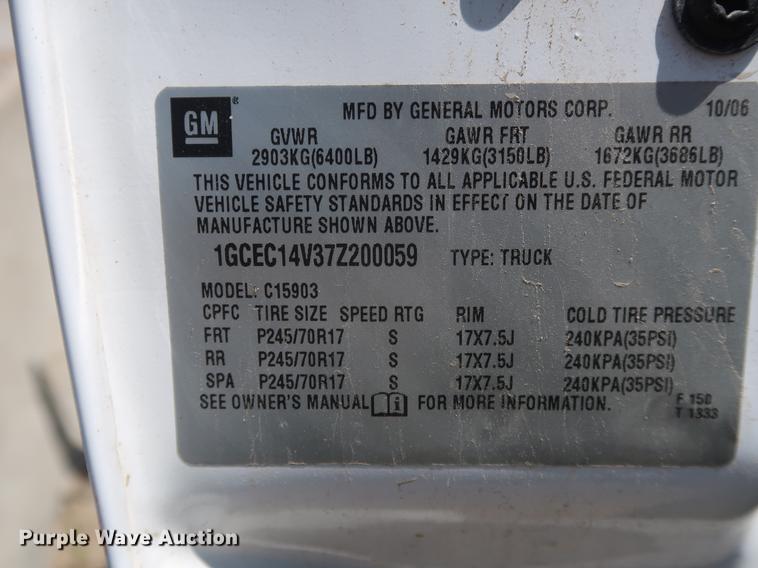 image for item EF9798 2007 Chevrolet Silverado 1500 pickup truck