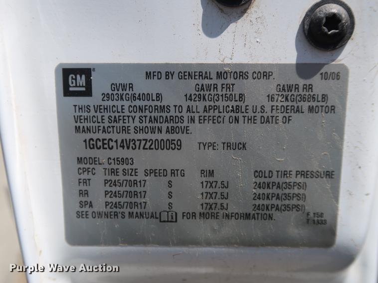 image for item EF9798 2007 Chevrolet Silverado 1500 pickup truck