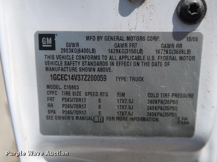 image for item EF9798 2007 Chevrolet Silverado 1500 pickup truck