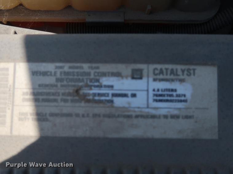 image for item EF9798 2007 Chevrolet Silverado 1500 pickup truck