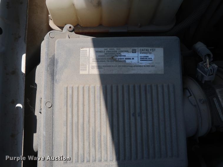 image for item EF9798 2007 Chevrolet Silverado 1500 pickup truck