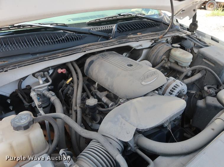 image for item EF9798 2007 Chevrolet Silverado 1500 pickup truck