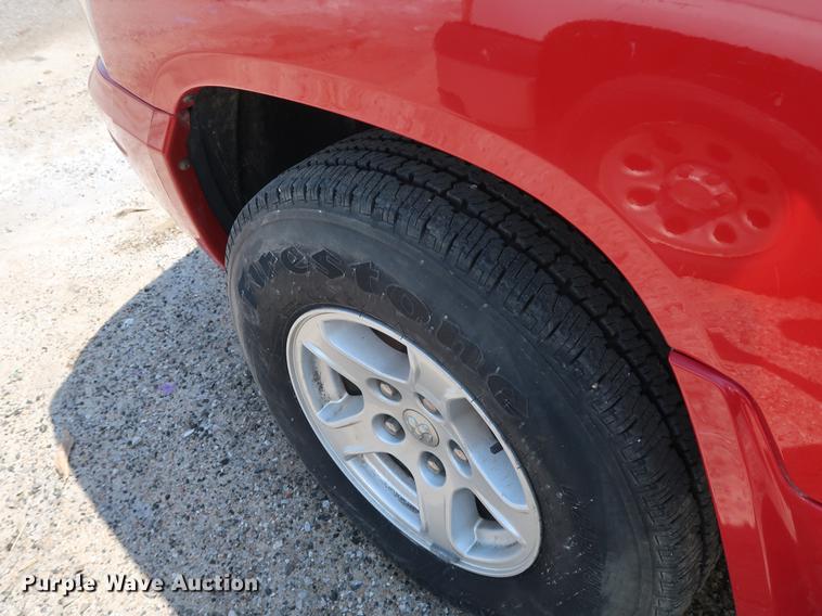 image for item EF9799 2006 Dodge Dakota Club Cab pickup truck