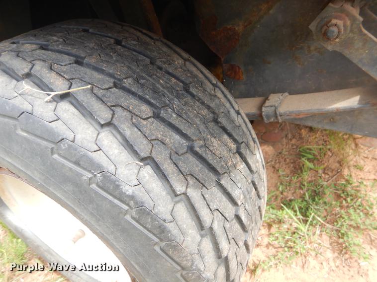 image for item EK9582 EZ GO Textron golf cart