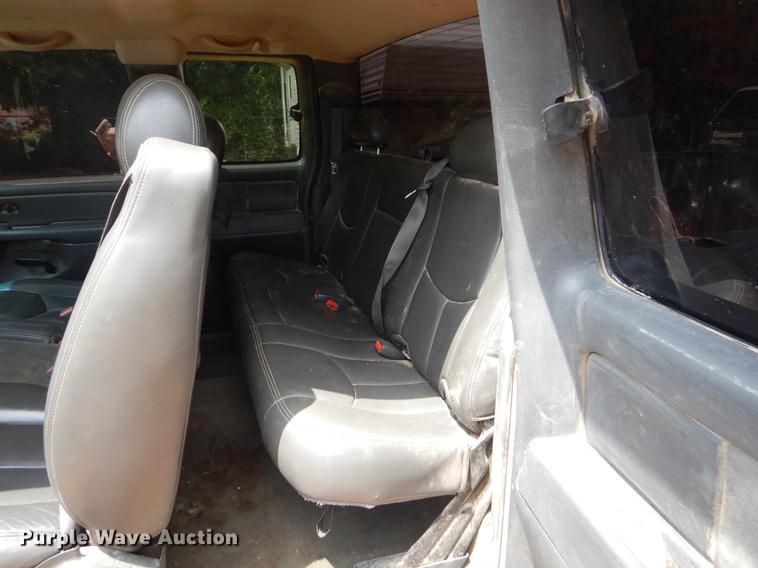 image for item EK9602 2007 Chevrolet Silverado Classic 1500 LT Ext. Cab pickup truck