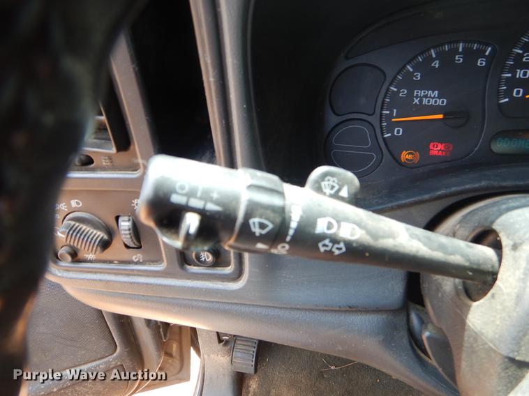 image for item EK9602 2007 Chevrolet Silverado Classic 1500 LT Ext. Cab pickup truck